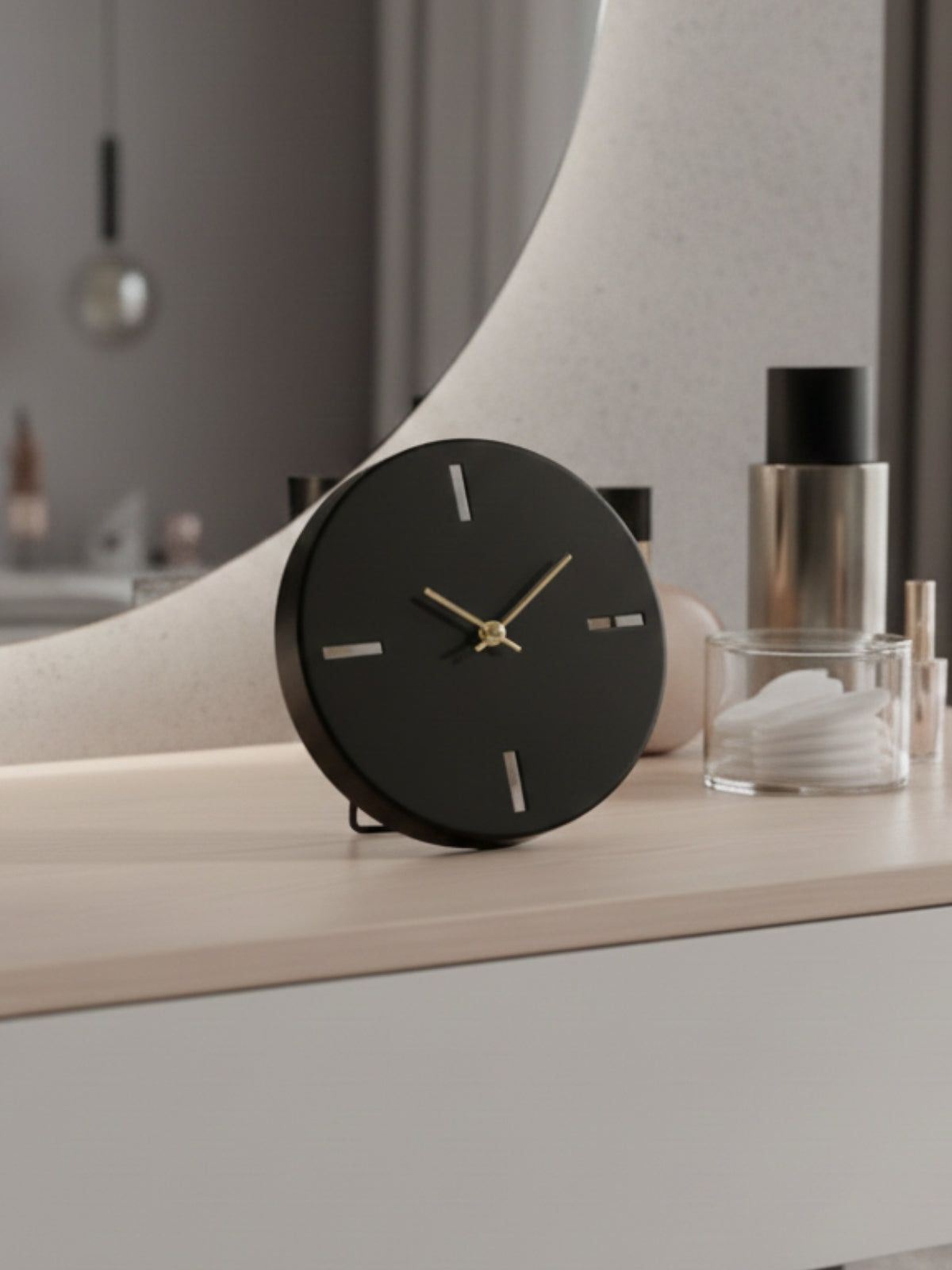 שעון שולחני שחור לונה