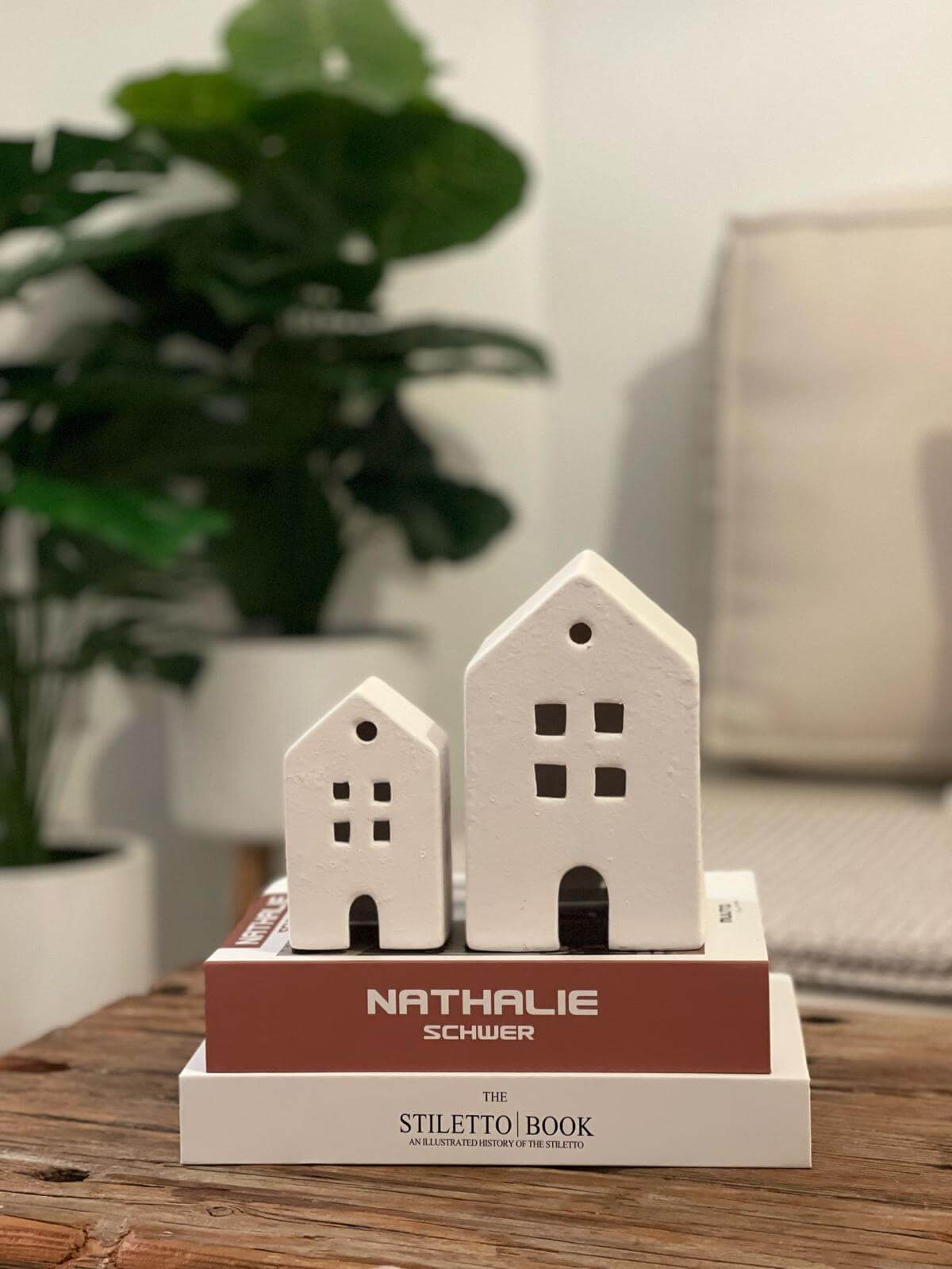 בית אבן לבן דקורטיבי