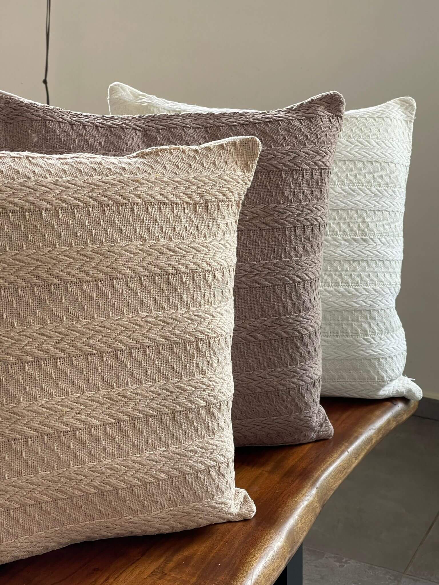 כרית נוי ערבה - צבע לבחירה