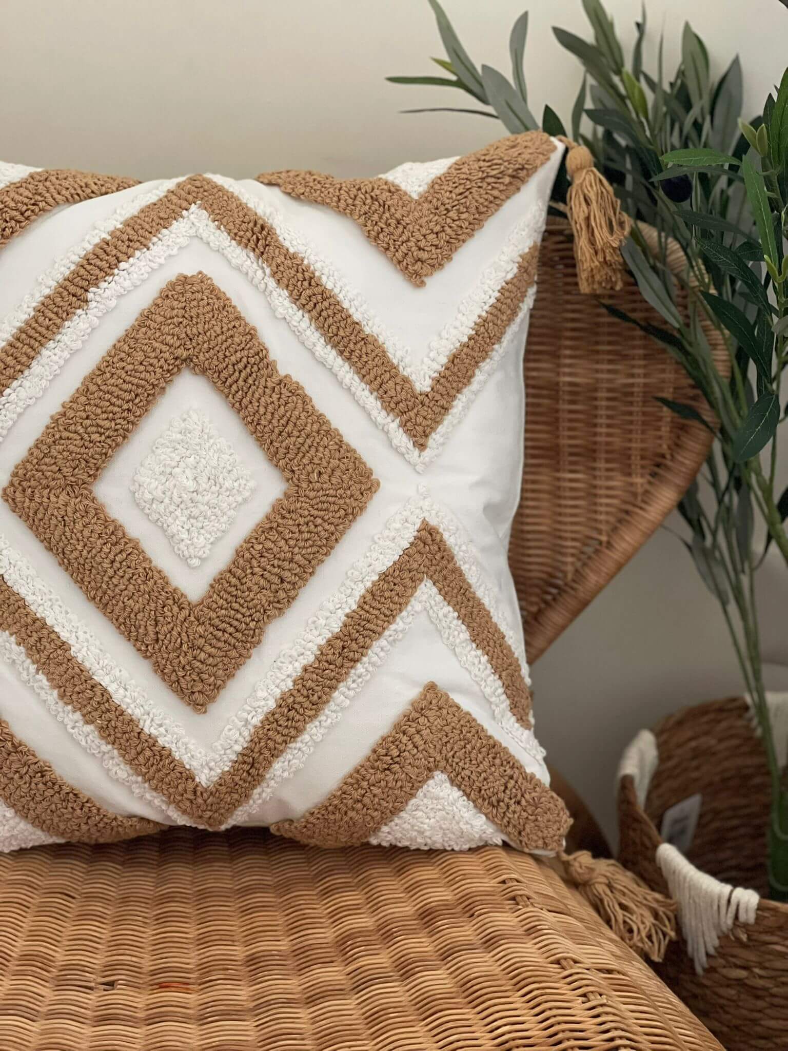 כרית נוי בוהו דיימונד