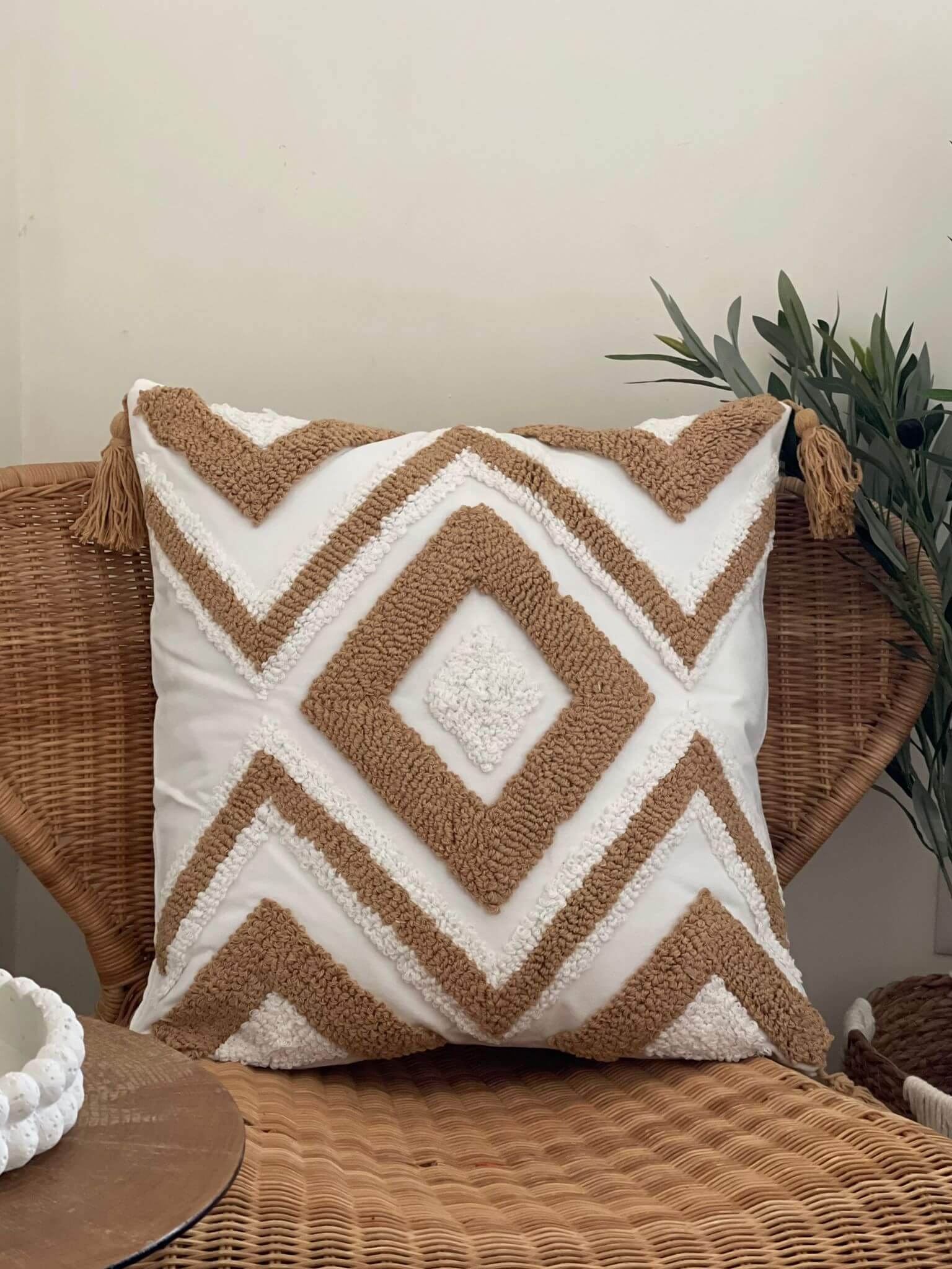 כרית נוי בוהו דיימונד