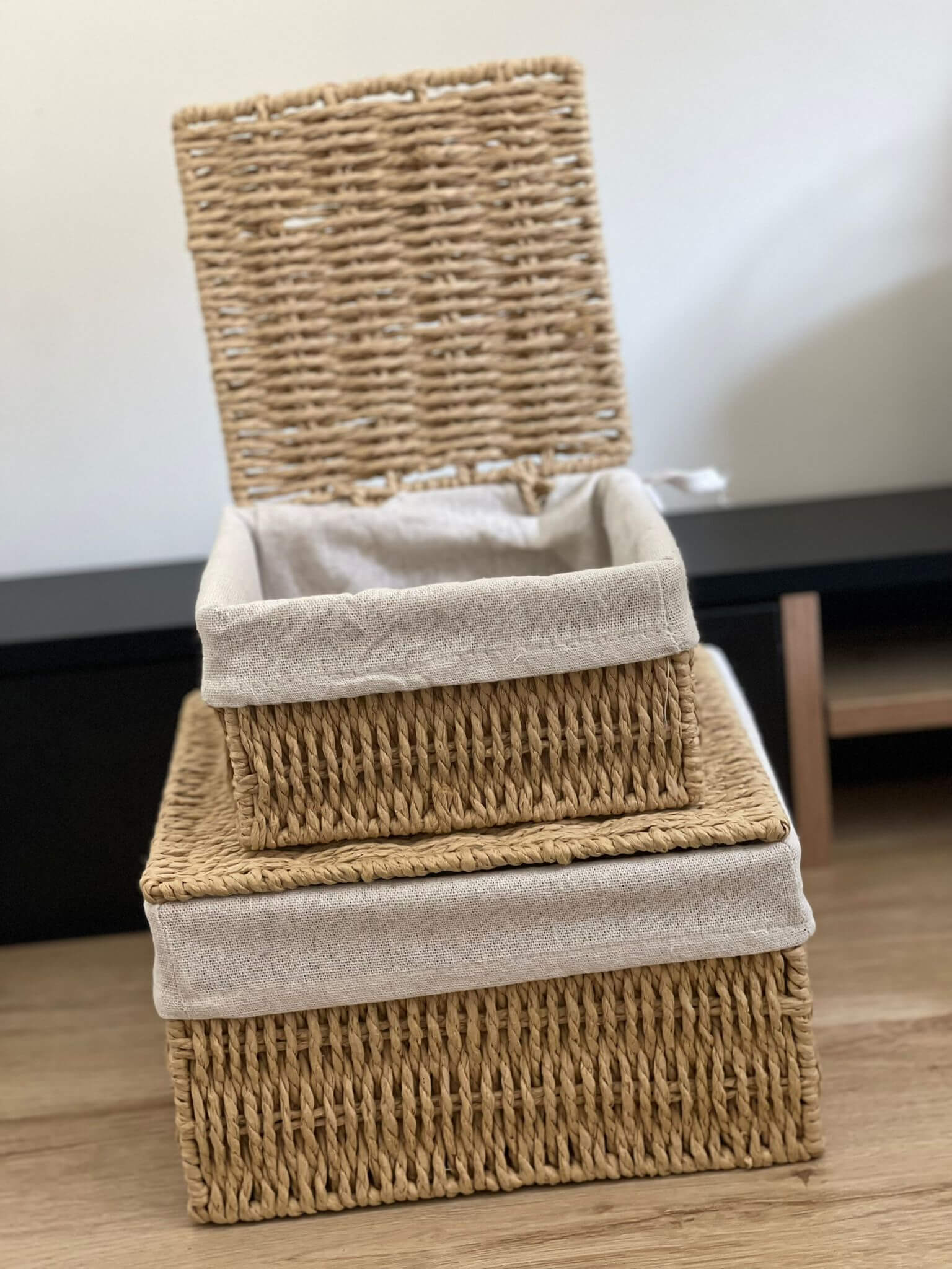 סלסלת אחסון מרובעת עם מכסה