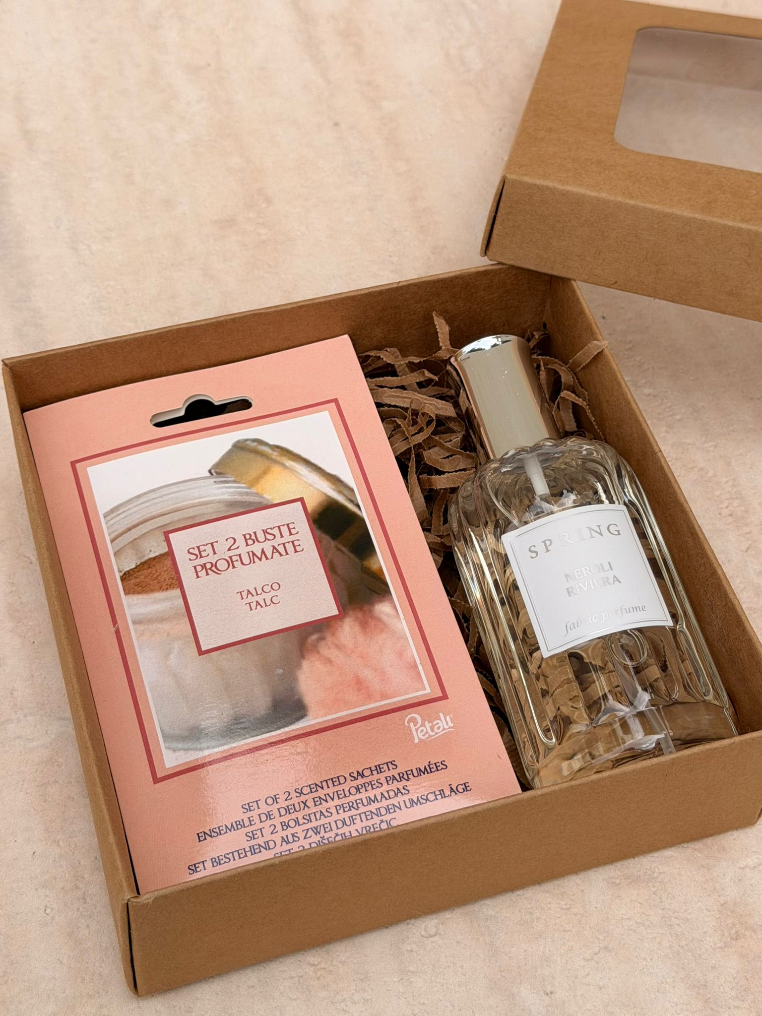 מארז מתנה לחג פריחת האביב