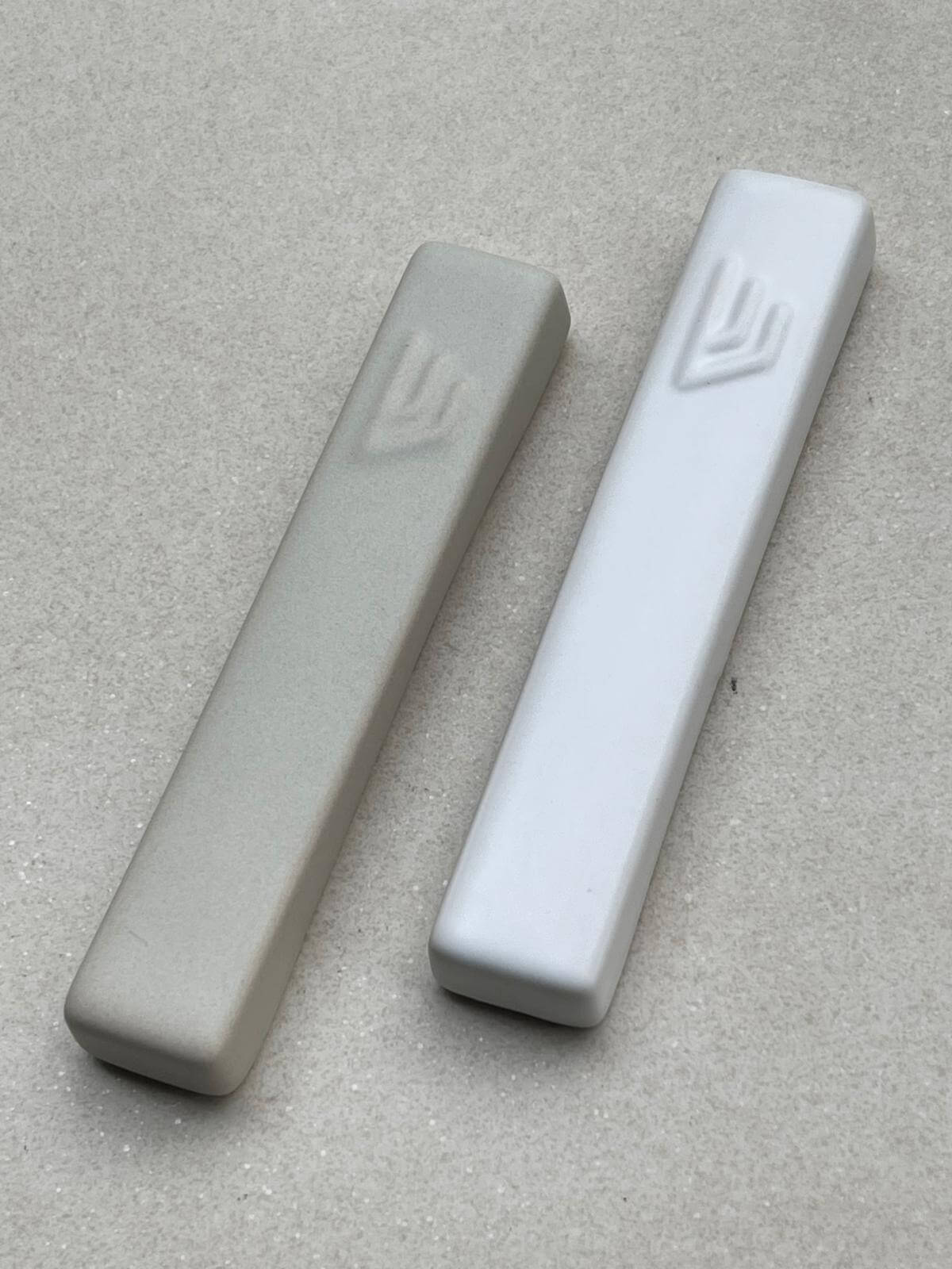 בית מזוזה עשוי חרס מעוז