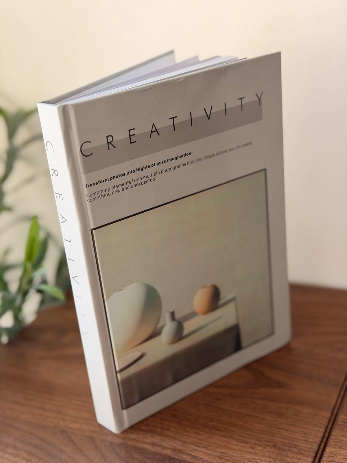ספר עיצוב נפתח עם דפים דגם CREATIVITY