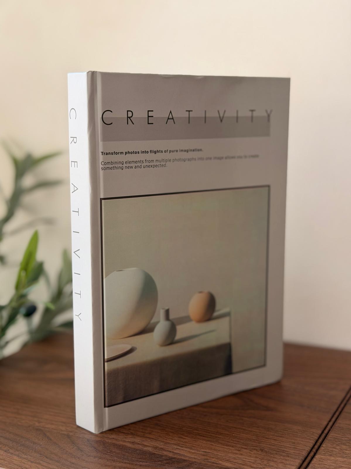 ספר עיצוב נפתח עם דפים דגם CREATIVITY