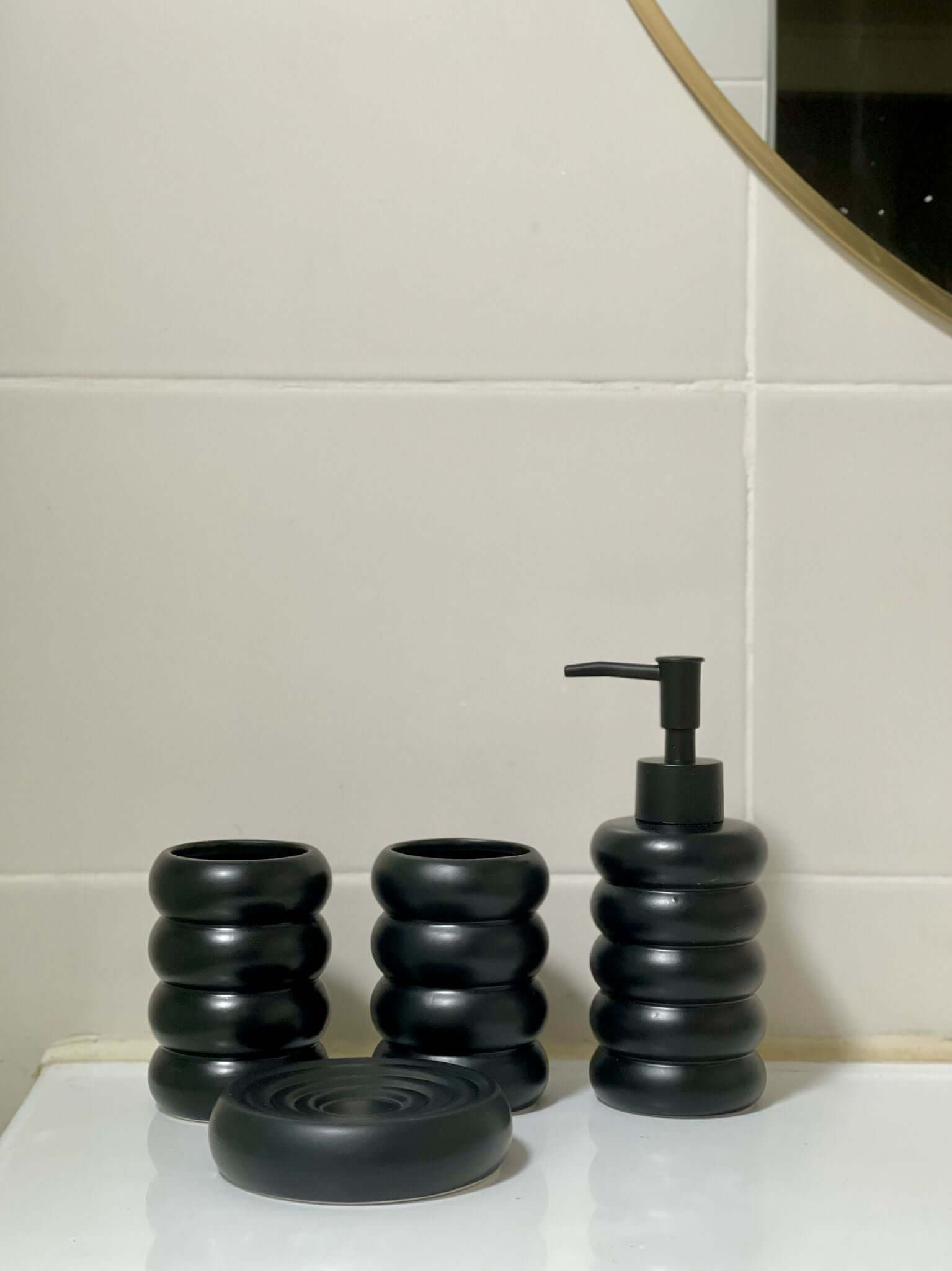 סט אמבטיה ספיירל שחור