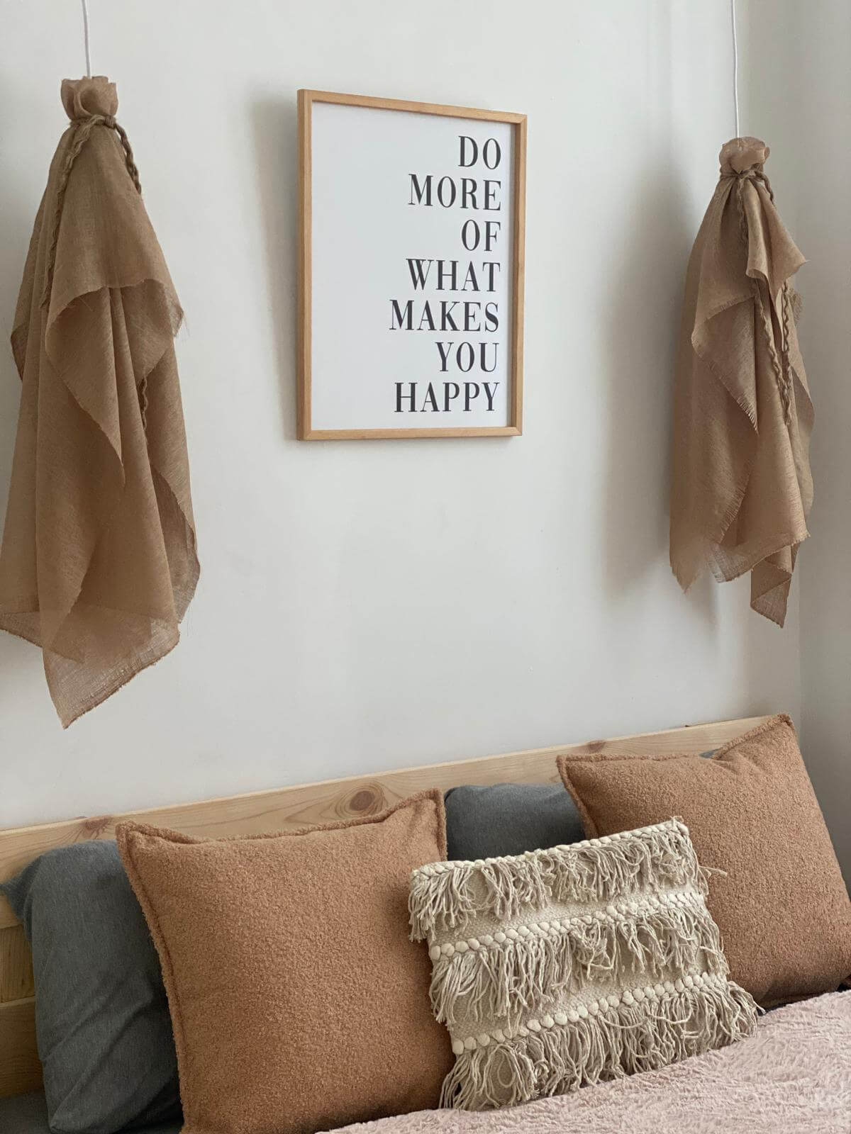 איך לבחור תמונות לסלון? - 1item