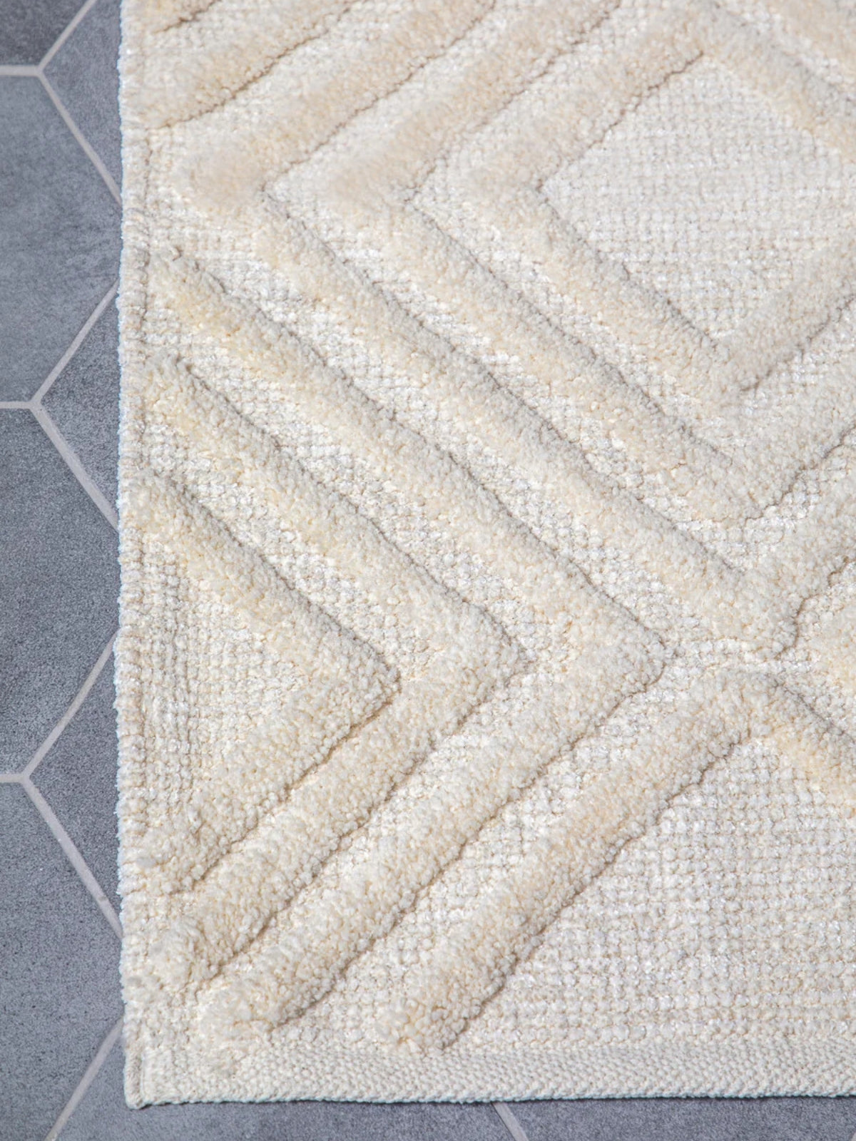 שטיח אמבטיה הוטל שמנת