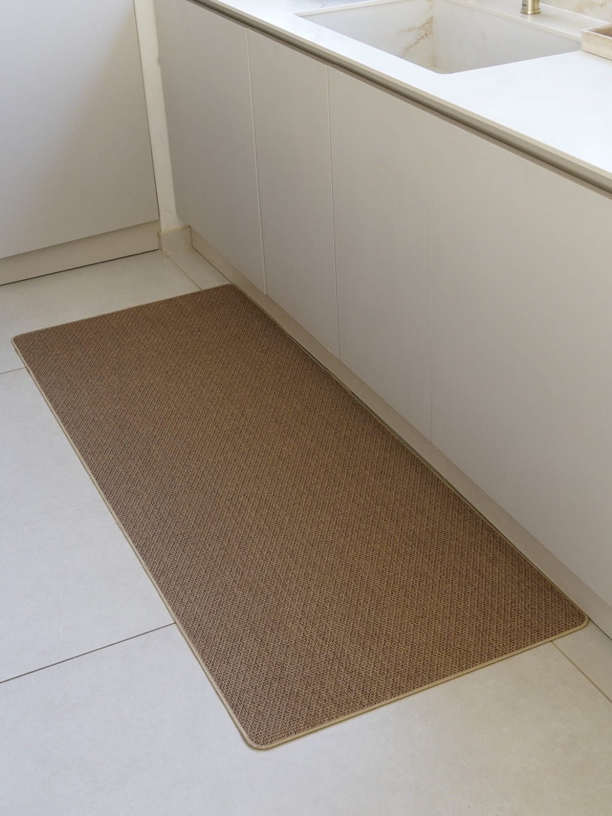 שטיח אלסטי פבריק בז' - גודל לבחירה