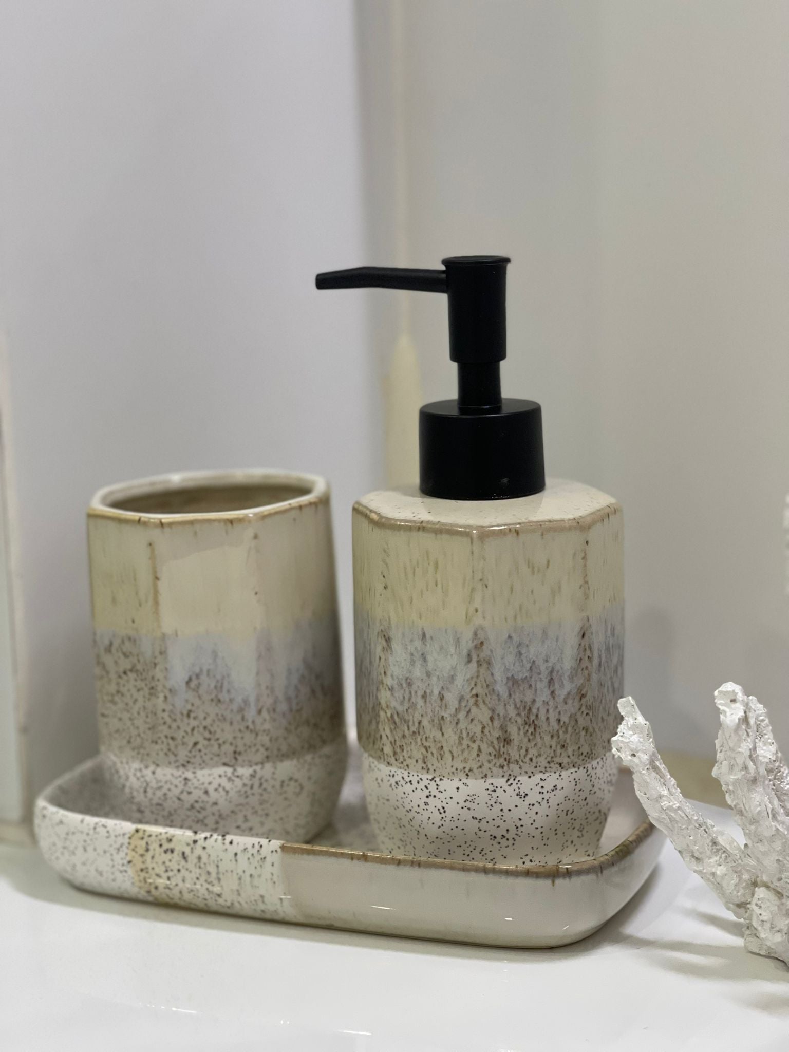 סט אמבטיה אומברה - 3 חלקים