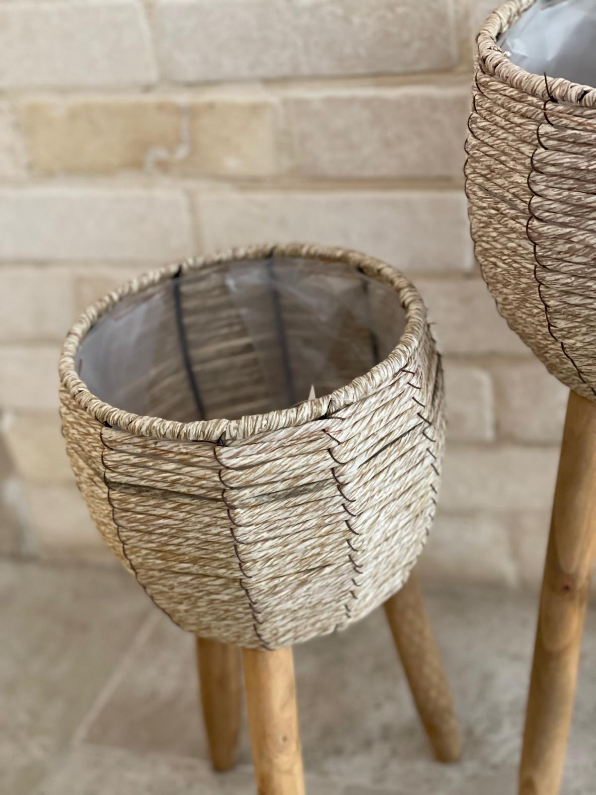 מעמד עציץ קש מעוגל