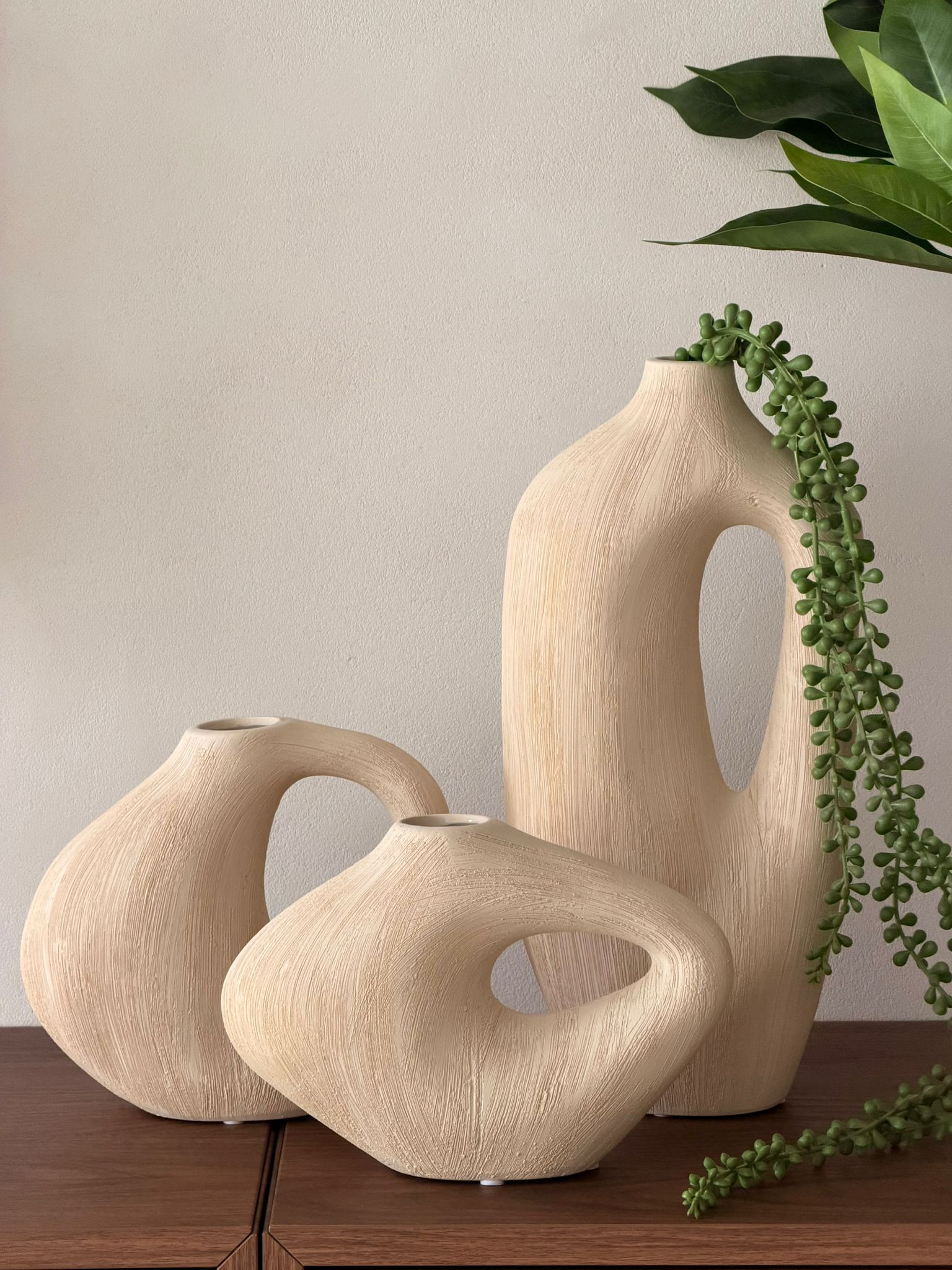 אגרטל חרס מסורק בז'