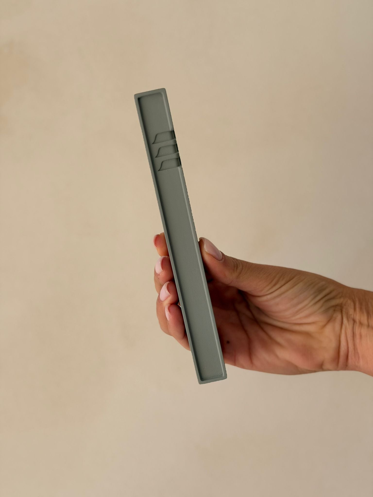 בית מזוזה מבטון דגם קו - גודל לבחירה