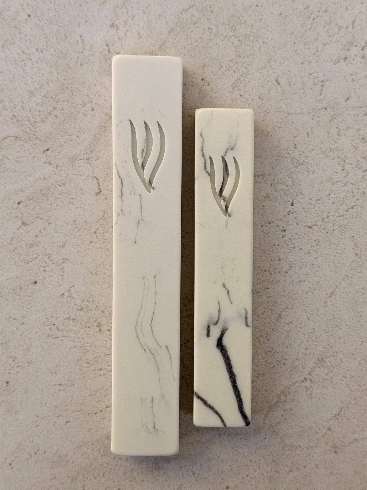 בית מזוזה בטון משויש