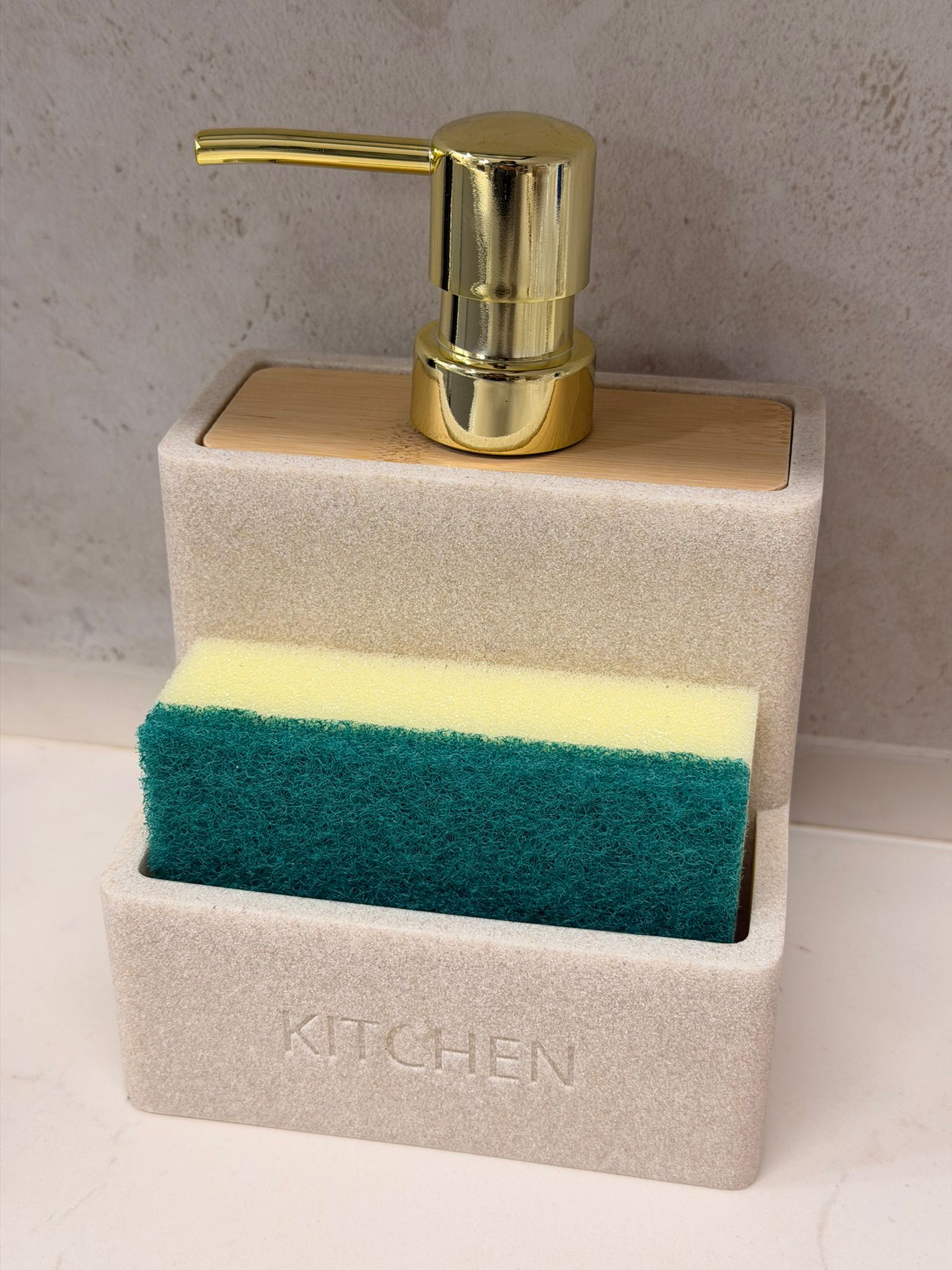 דיספנסר כלים אבן בשילוב עץ