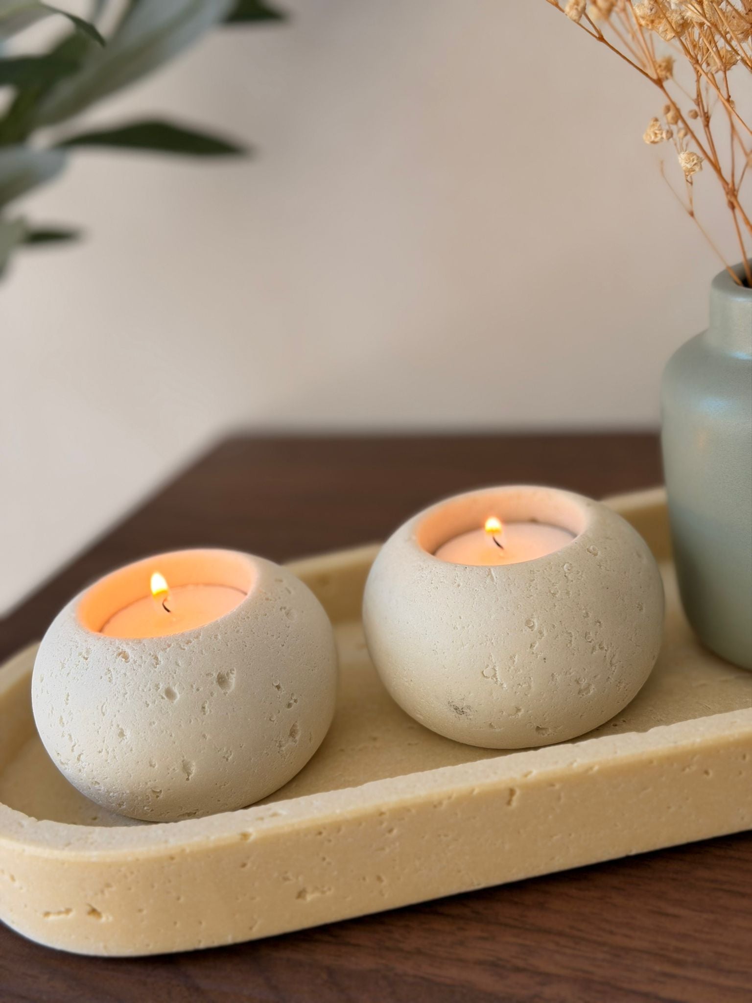 פמוט טרוורטין פולי מולבן