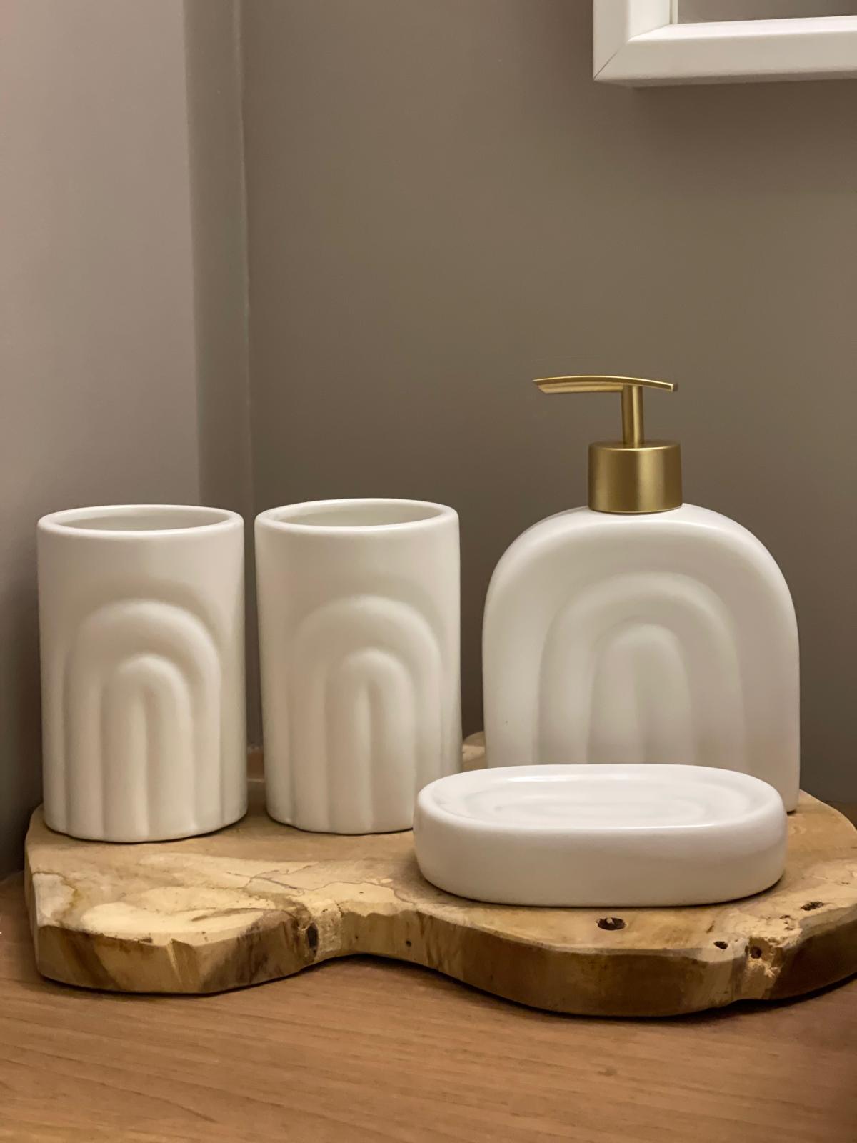 סט רחצה ריינבואו לבן - 4 חלקים