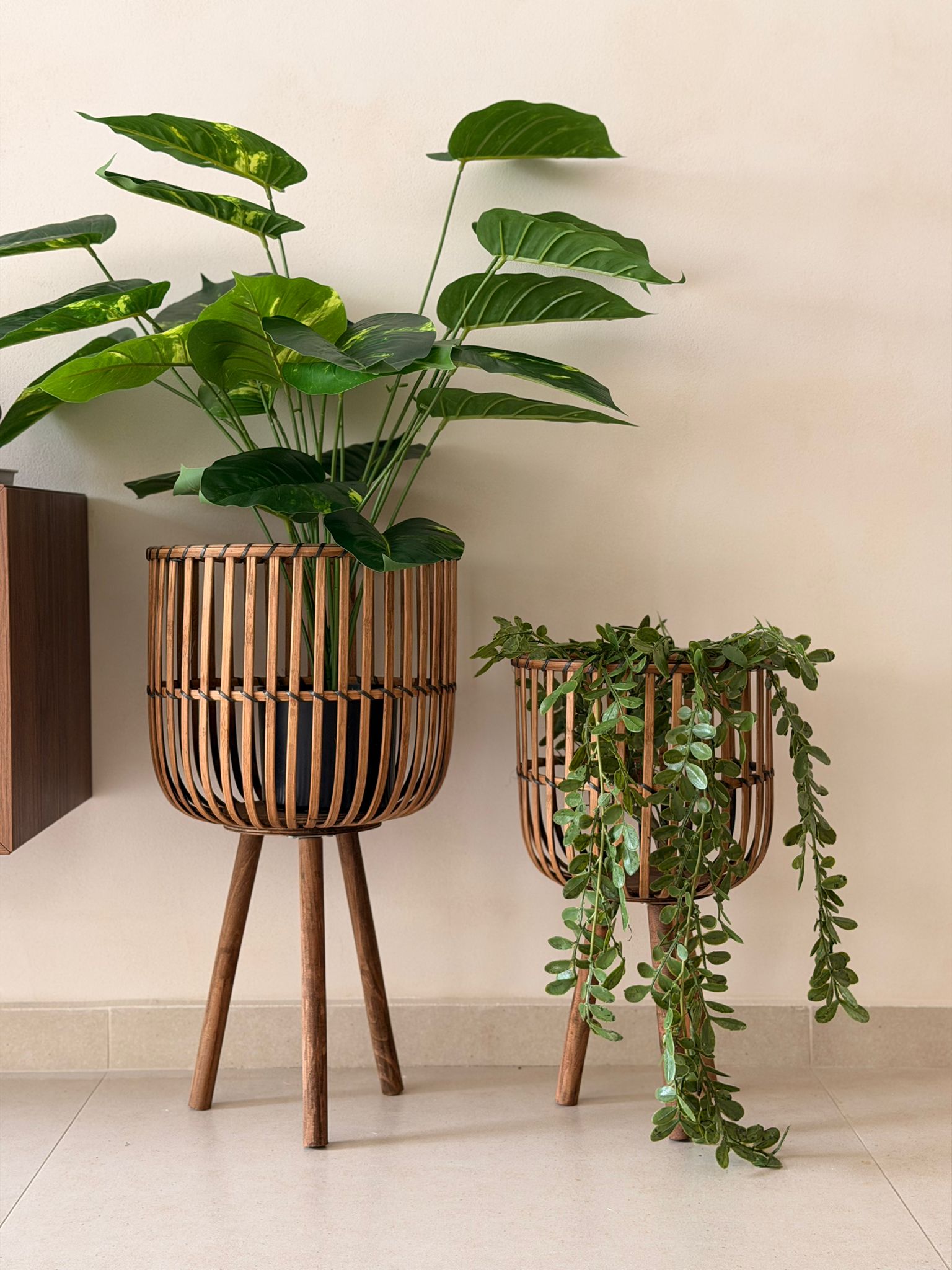 מעמד עציץ וודי עשוי עץ - גודל לבחירה