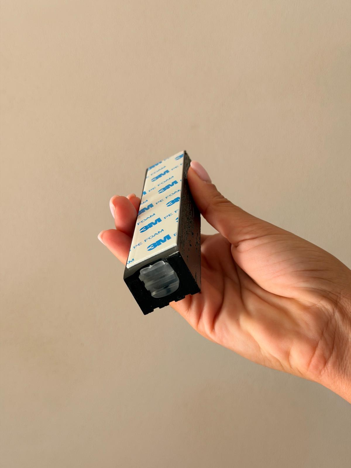 בית מזוזה בגימור עץ דגם אילן