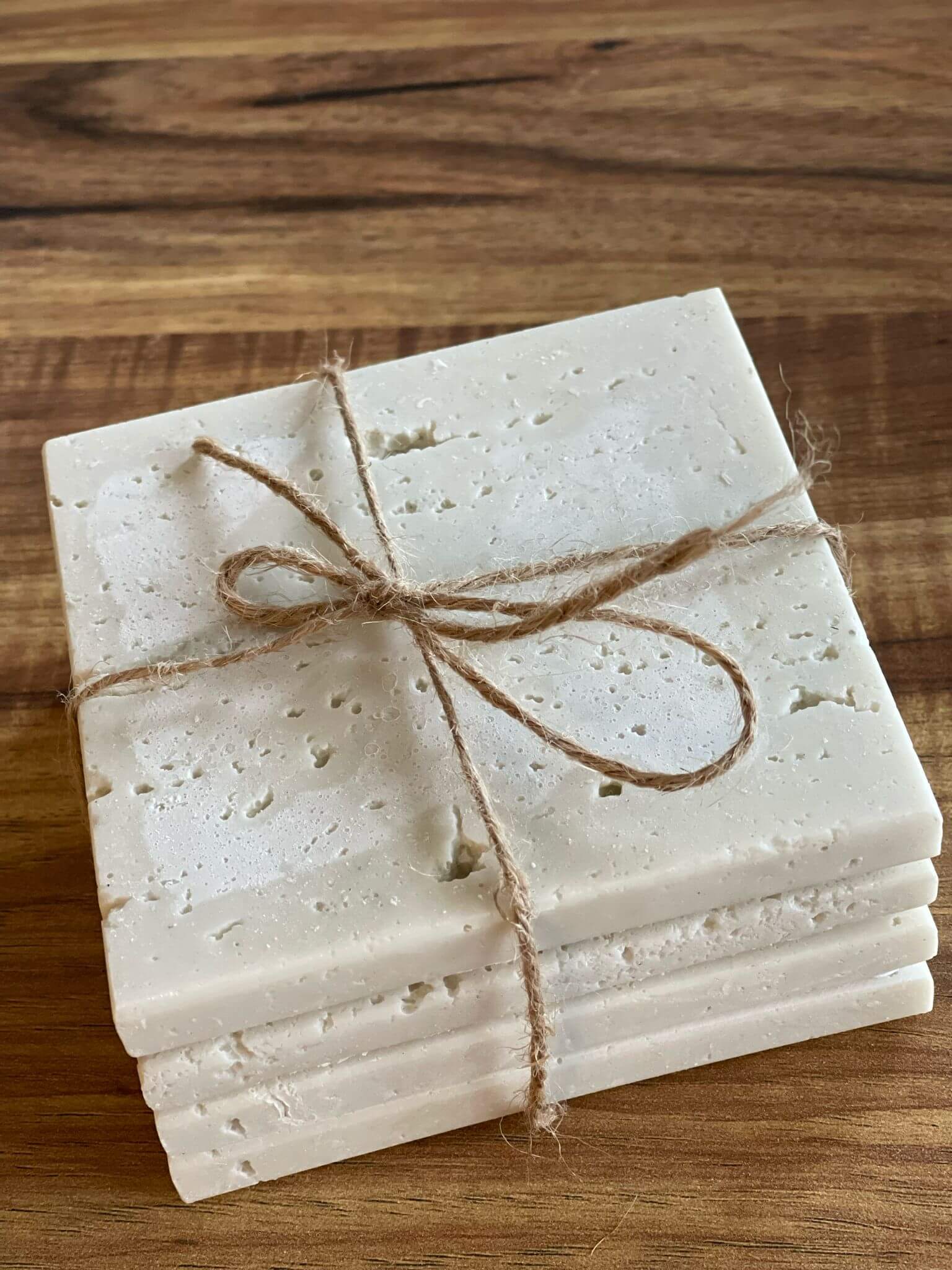 סט תחתיות קפה טרוונטין פולימרי