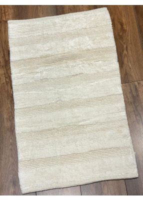 שטיח כותנה שמנת פסים רחבים - 50*80 ס"מ